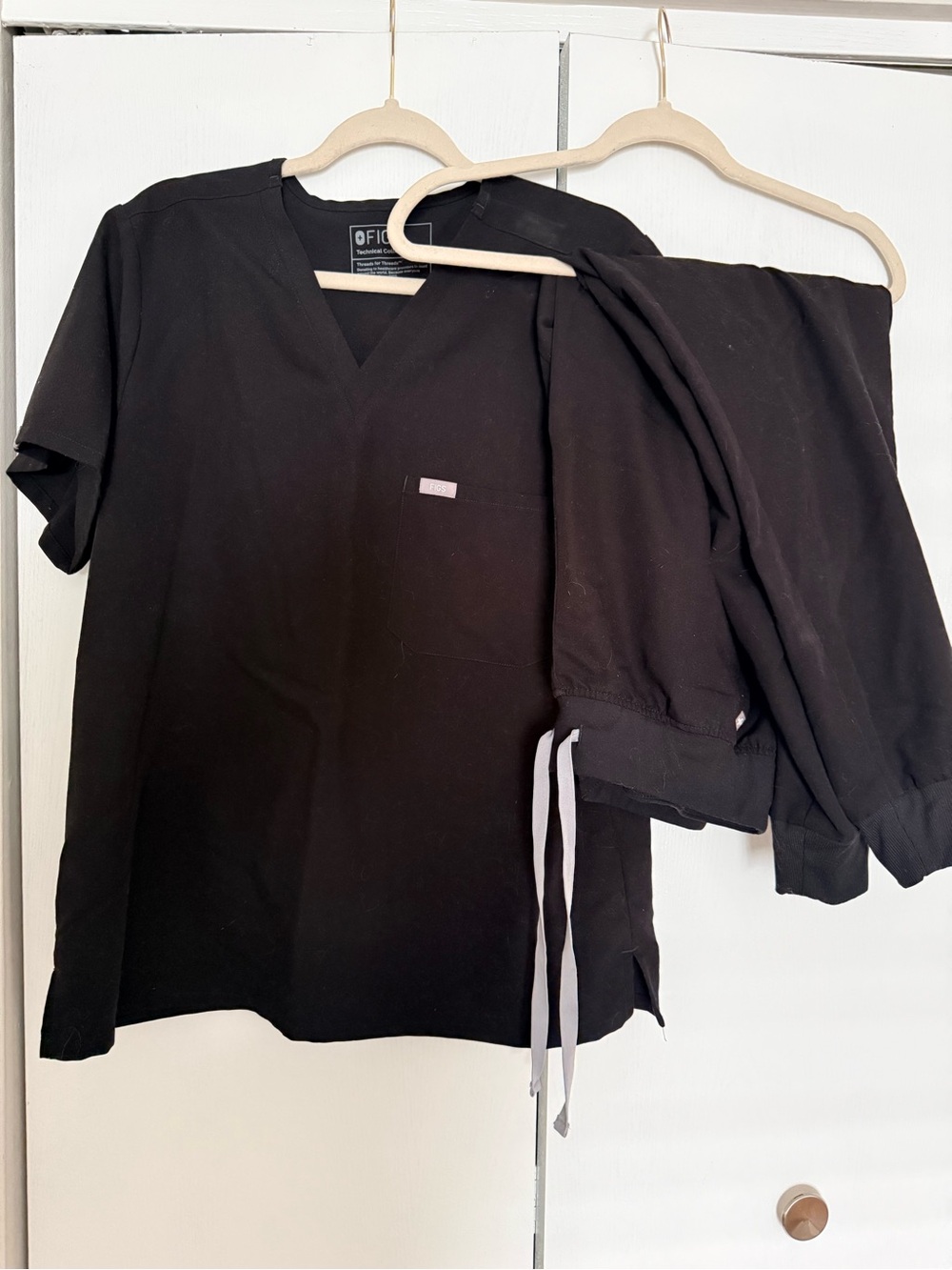 Figs Black Scrub Top and Pants Set